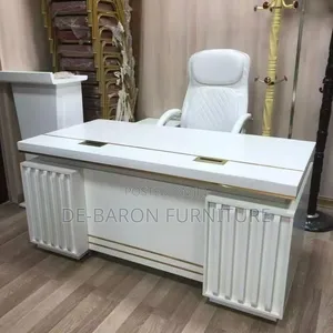 Senior Executive Office Table 1.6miter