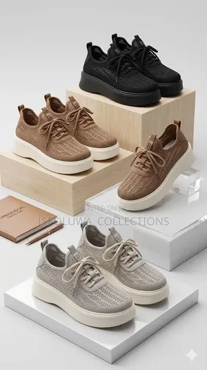 Lightweight Chunky Sole Sneakers for Women