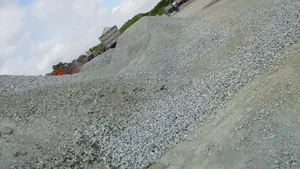 Chipping and Chippings