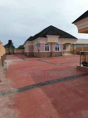 Furnished 3bdrm Bungalow in Residents Area Eleko for rent