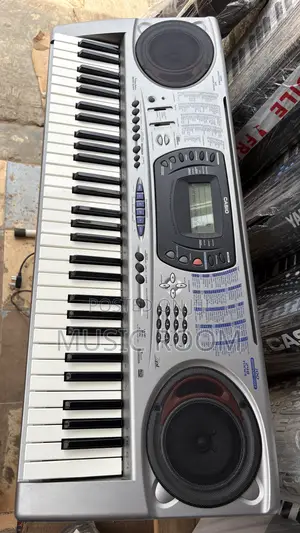 Standard 5 Octaves Casio CTK 671 Keyboard