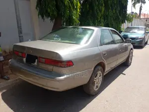 Toyota Camry 1998 Gray