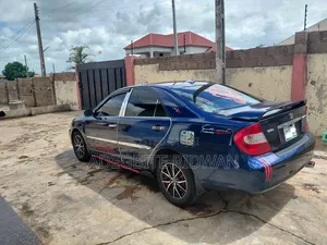 Toyota Camry LE 4dr Sedan (2.4L 4cyl 5A) 2005 Blue