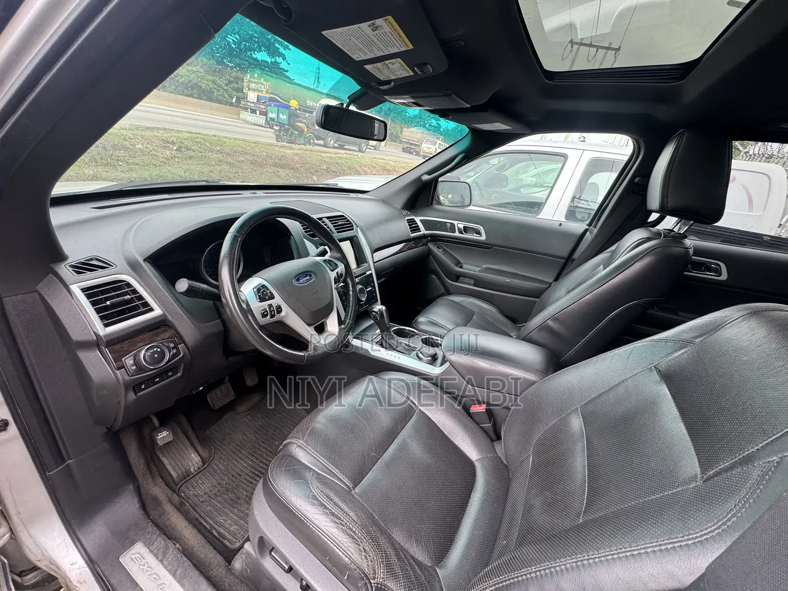 Ford Explorer 2012 Silver