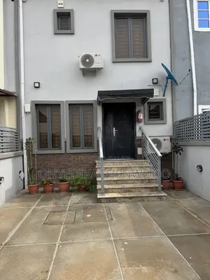 Furnished 3bdrm Townhouse / Terrace in Naf Valley Estate. for rent
