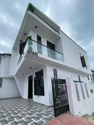 4bdrm Duplex in Ikota for sale