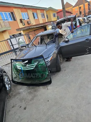 Toyota Muscle 2007 2.7 Windscreen Glass Available Installed