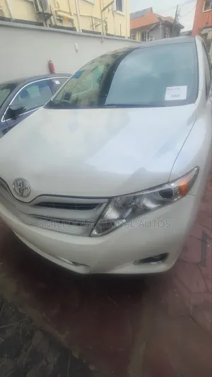 Toyota Venza 2012 White