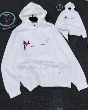 Unisex Hoodie With the Perfect Colour and Material