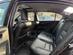 Honda Accord Touring V6 4dr Sedan FWD (3.5L 6cyl 6A) 2017 Brown