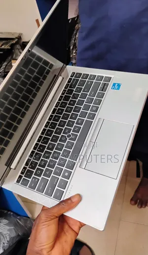 Laptop HP EliteBook 840 G8 16GB Intel Core i5 SSD 256GB