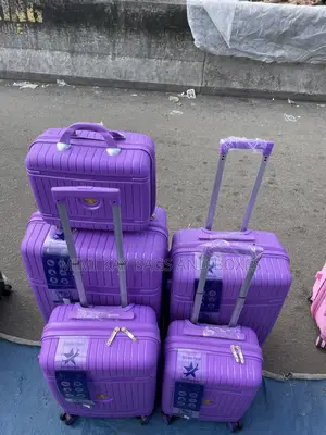 Traveling Box in Port Harcourt Set 170,000