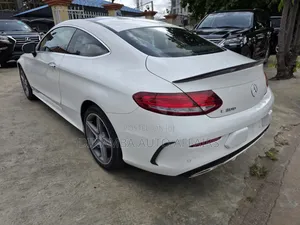Mercedes-Benz C300 Luxury 4Matic Sedan AWD (2.0L 4cyl 7A) 2016 White