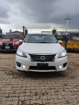 Nissan Sentra SR 4dr Sedan (1.8L 4cyl CVT) 2014 White