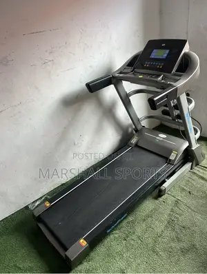 4hp Techno Fit Treadmil With Massager and Auto Incline