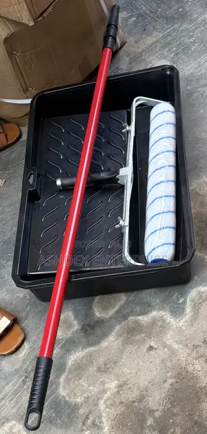 Roller and Tray