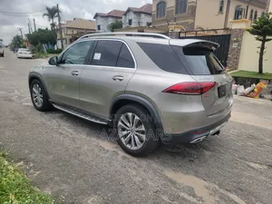 Mercedes-Benz GLE-Class GLE 350 4MATIC 2020 Gold