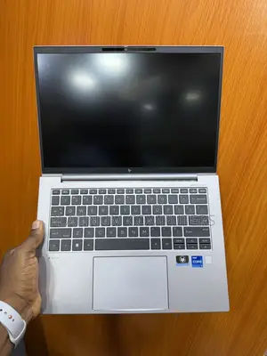 Laptop HP ZBook Firefly 14 G10 16GB Intel Core i7 SSD 512GB