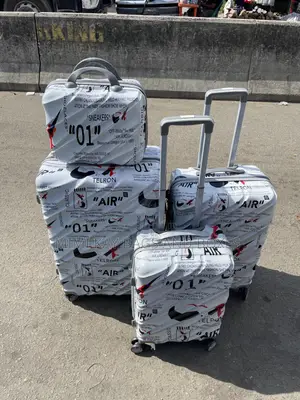 Small Size of Traveling Box 40,000