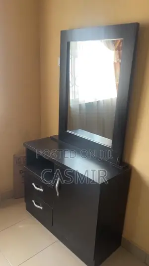 Dressing Mirror and 6by6 Mattress