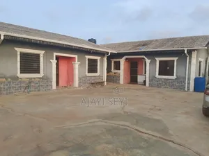 2bdrm Block of Flats in Sessi, Igando / Ikotun/Igando for sale