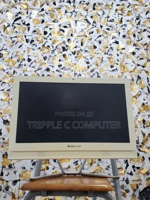 Desktop Computer Lenovo Legion C730 8GB Intel Core i3 HDD 500GB