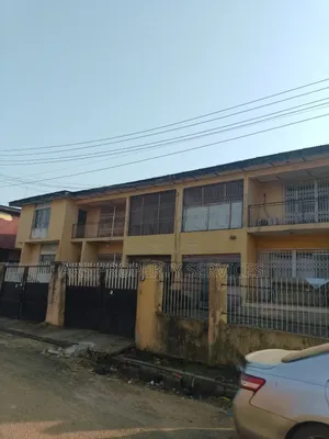 8bdrm Duplex in Ikolaba Estate, Bodija for sale