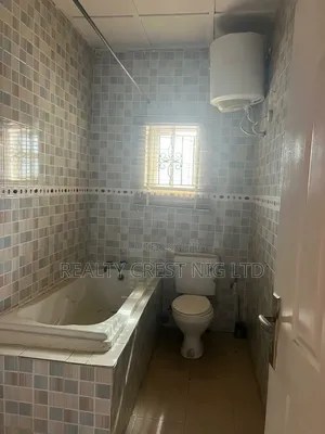 5bdrm Duplex in Adeniyi Jones for rent