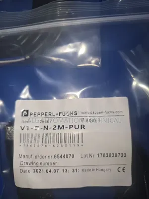 V1-g-n-2m-pur | Pepperl+Fuchs Cable Connector, Namur