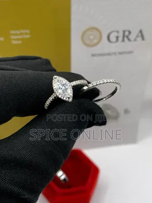 Xvip Exclusive VVS Moissanite Diamond Engagement and Wedding Rings