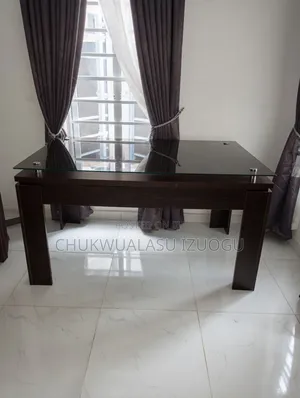 6 Seater Glass Dining Table-Modern Dark Wood Base |Excellent Condition