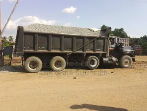 Quality Granite Chippings Supplier – 30 Tons Available