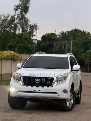 Toyota Land Cruiser Prado 2016 White