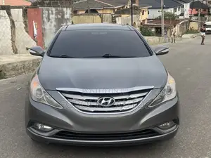 Hyundai Sonata 2012 Gray