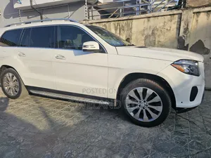Mercedes-Benz GLS-Class 2018 Brown