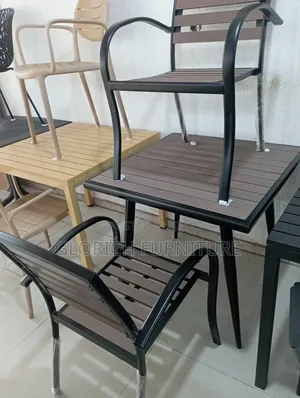 Modern Outdoor Dining Set – Metal Frame Wood Plastic Composite