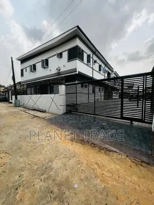 For Sales Stunning 4 Bedroom Terrace Duplex in a Secured Estate1