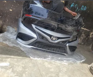 Complete Front Bumper and Back Bumper Toyota Camry 2022 Se