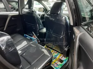 Toyota RAV4 XLE 4dr SUV AWD (2.5L 4cyl 6A) 2015 Black