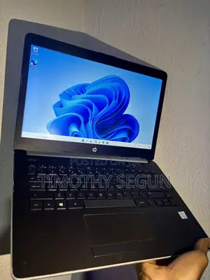 Laptop HP OmniBook X Laptop 14-fe0097nr 8GB Intel Core i5 SSD 128GB