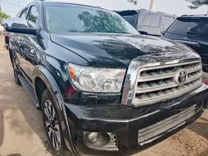 Toyota Sequoia 2012. 2013 Full Option