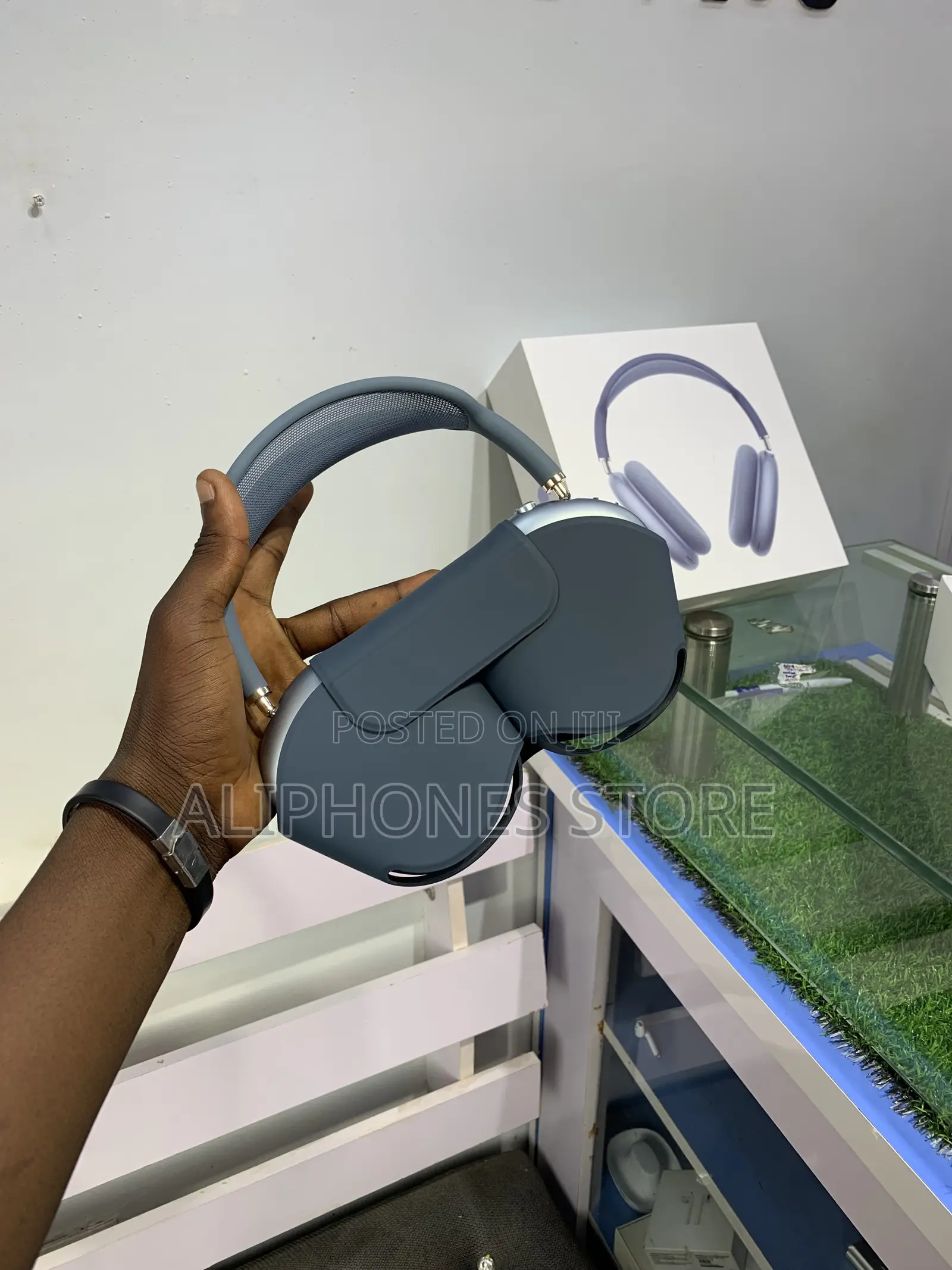 Original Airpods Max (Type-C)