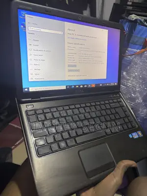 Laptop Dell 4GB Intel Core i3 HDD 500GB