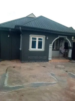 2bdrm Block of Flats in Powerline Iyana for sale
