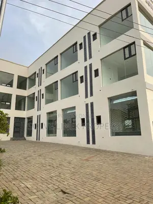 To Let | Shop/Office Space | ₦2.2m/Y| Ground Floor | Lugbe, Abuja