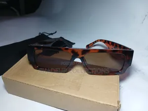 Off-White Leopard Skin