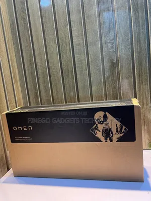 New Laptop HP Omen Slim 16GB AMD Ryzen 7 SSD 1T