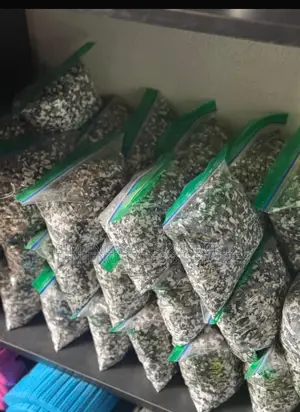 Epoxy Flakes