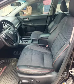 Toyota Camry SE 4dr Sedan (2.5L 4cyl 6A) 2015 Black