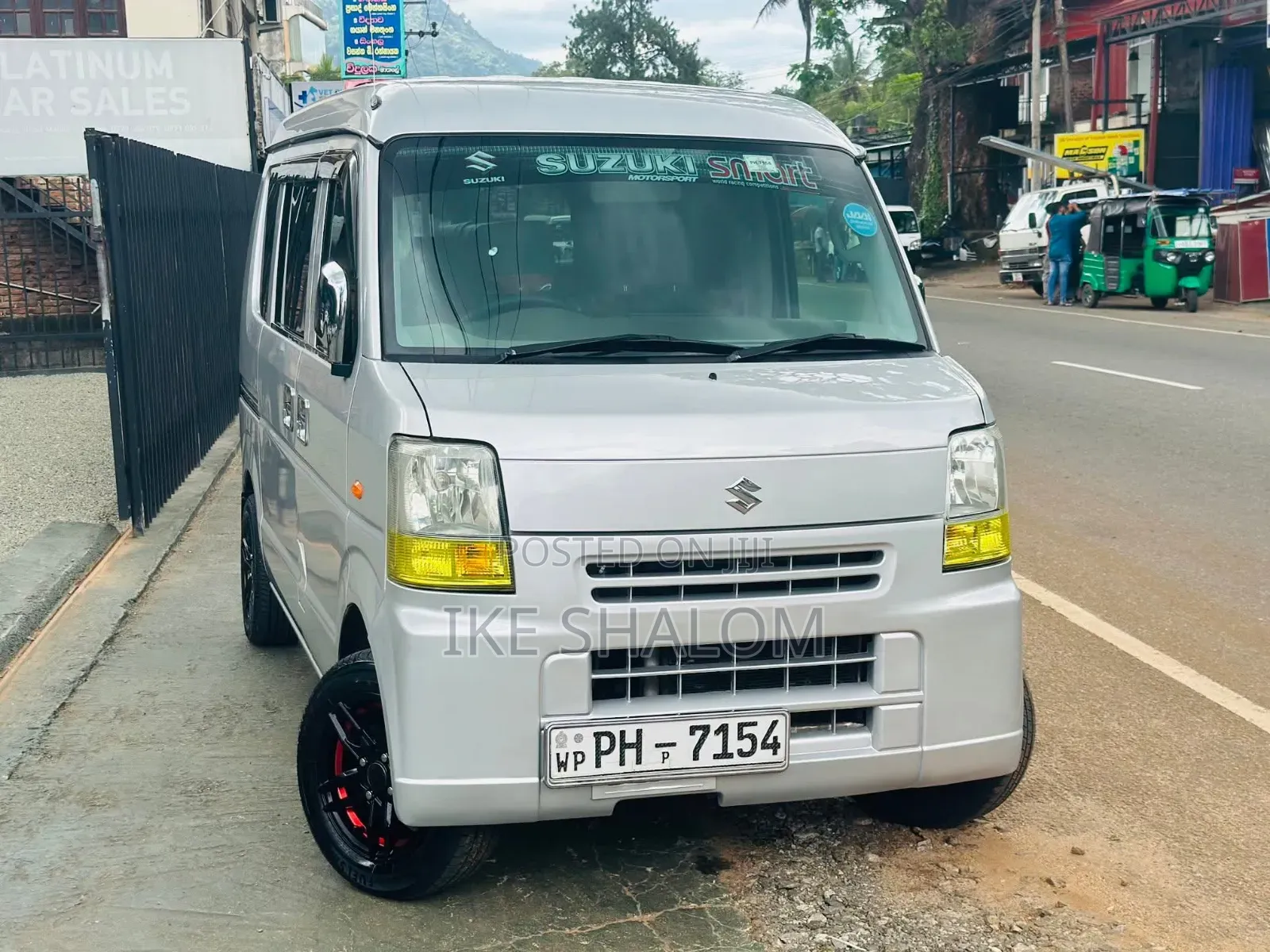 Suzuki Every 2012 White